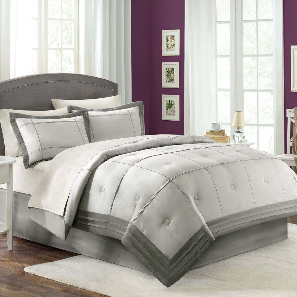 

Avenue 8 - Carlyle 4 Piece Comforter Set - Silver - Queen