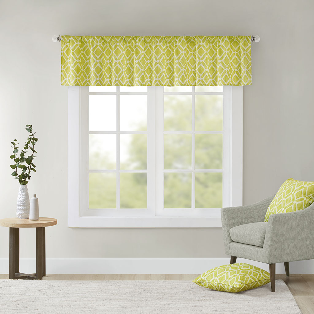 

Madison Park - Delray Diamond Printed Diamond Window Valance - Green - 50x18