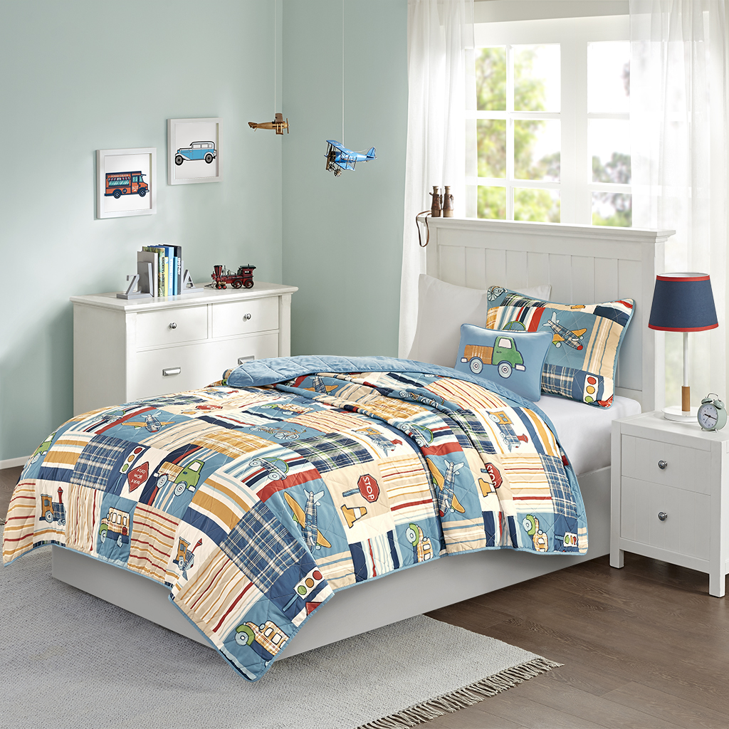 

Mi Zone Kids - Choo Choo Charlie Reversible Coverlet Set - Blue - Twin