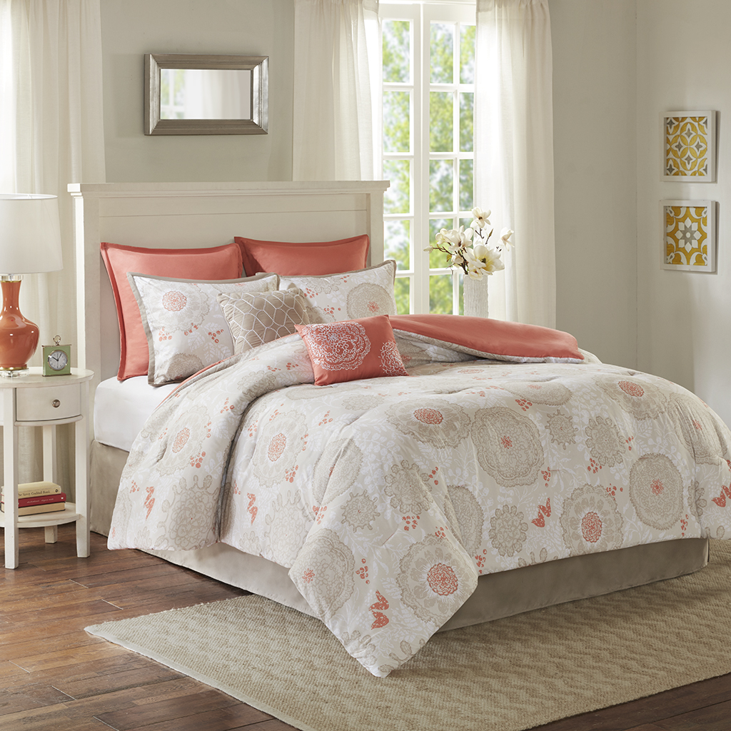 

Comfort Spaces - Emily 8 Piece Comforter Set - Coral - Queen