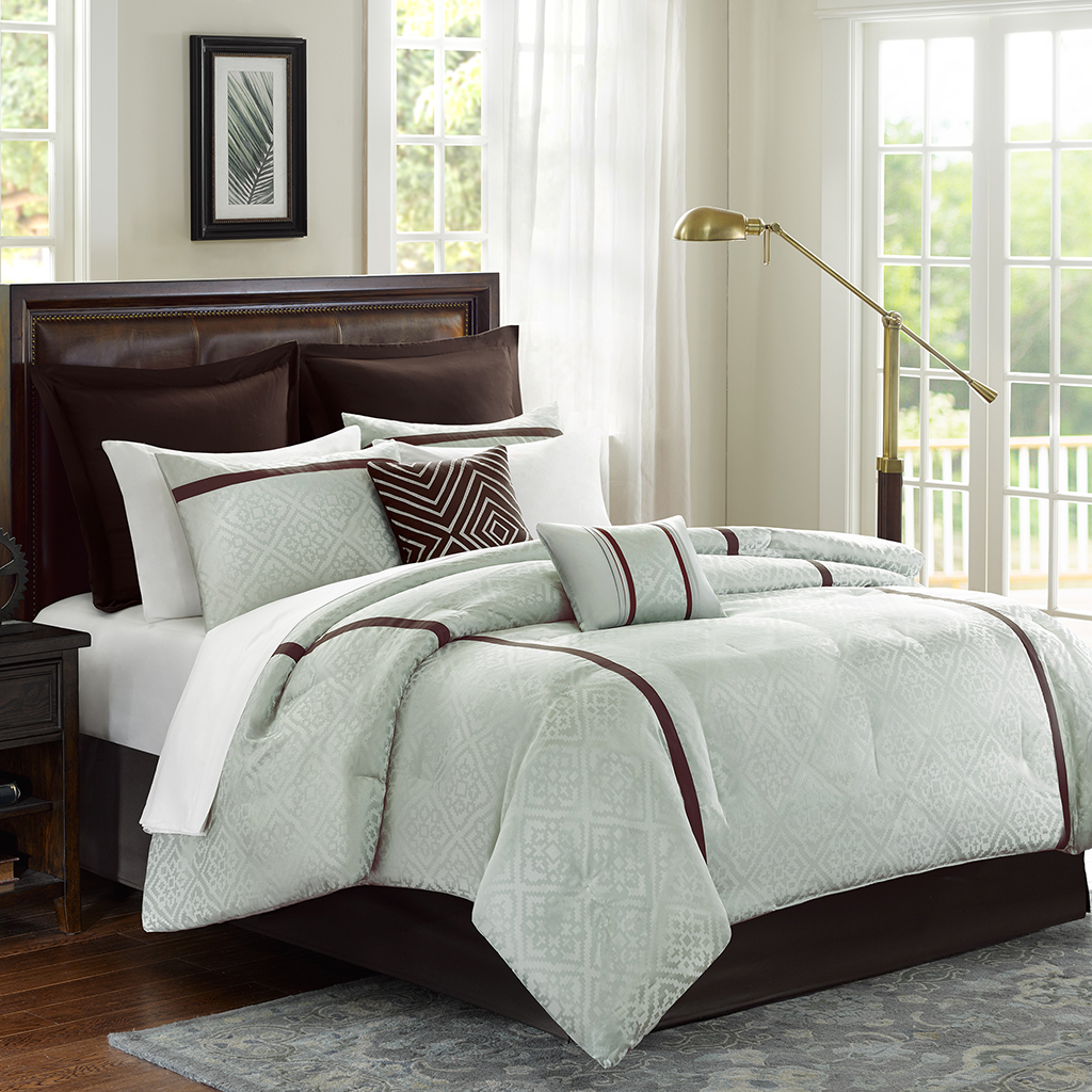 

Madison Park - Highgate 12 Piece Comforter Set - Green - King