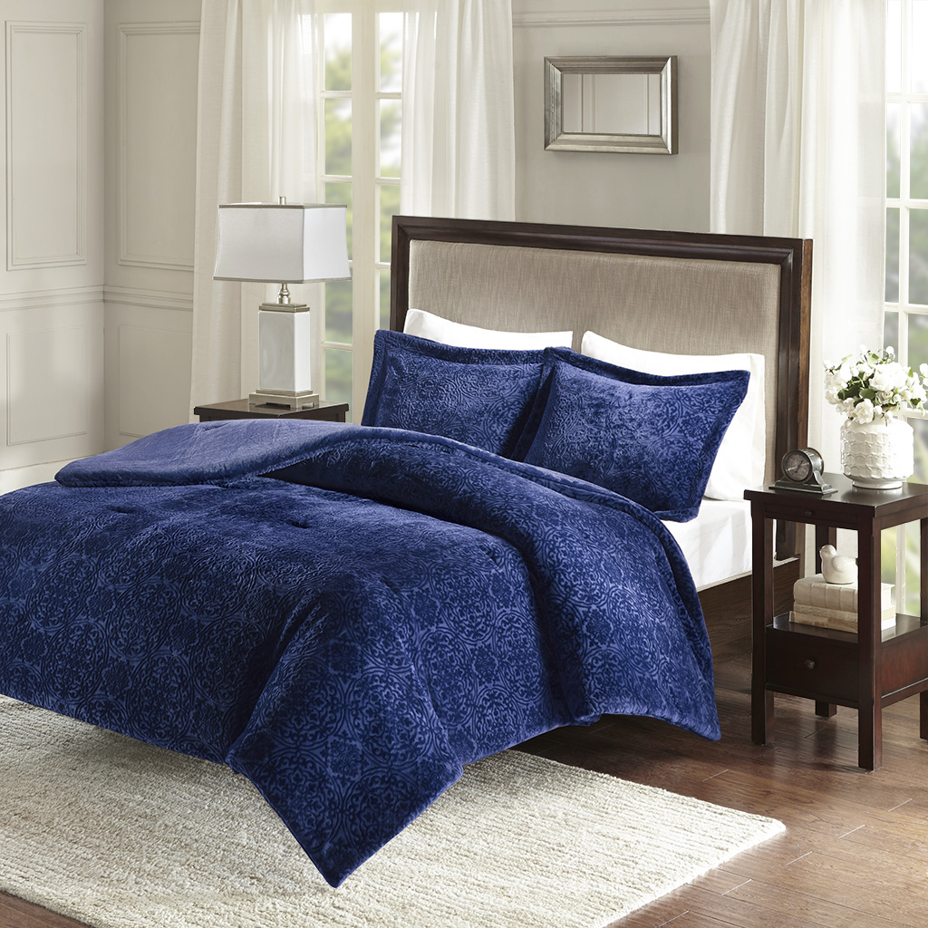 

Madison Park - Lena Medallion Plush Comforter Set - Navy - King