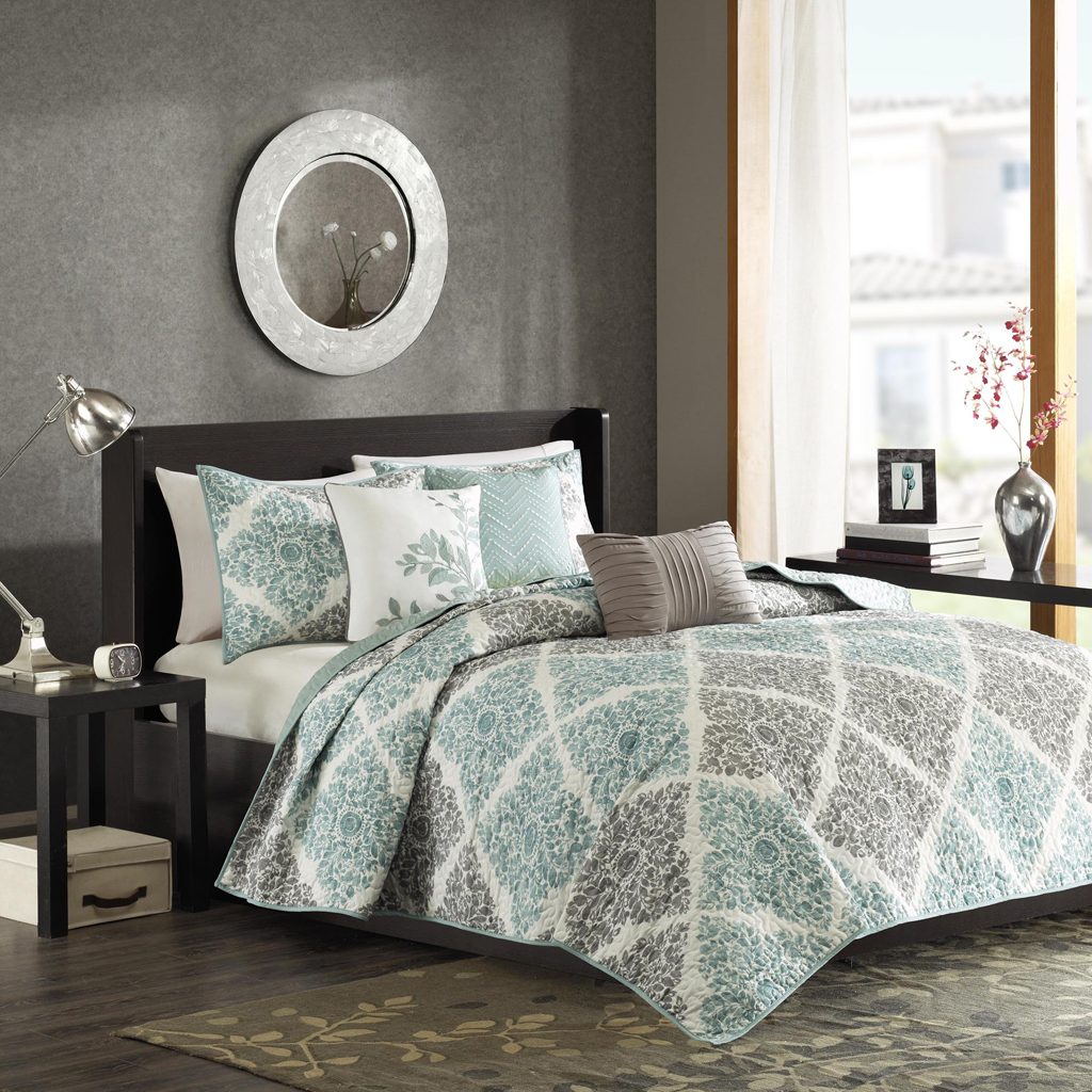 

Madison Park - Claire 6 Piece Reversible Coverlet Set - Aqua - King/Cal King