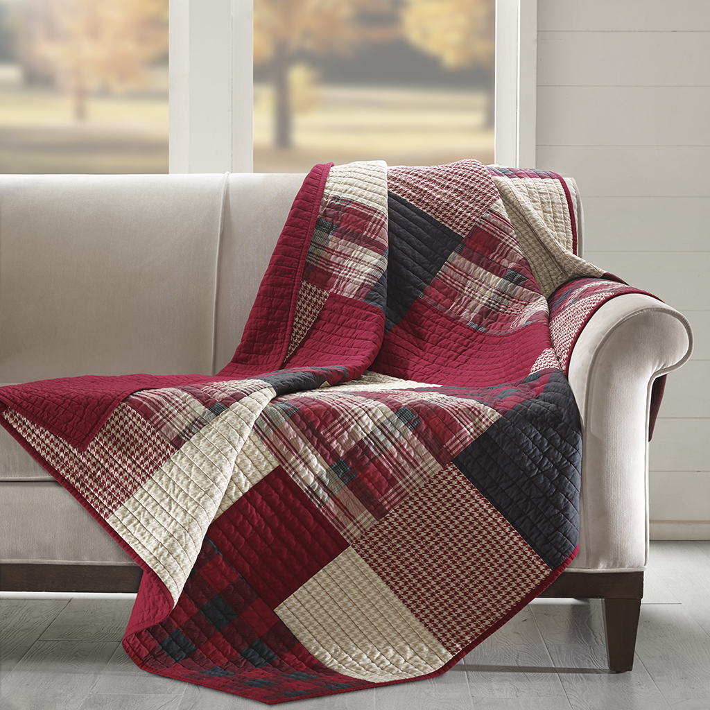 

Woolrich - Sunset Quilted Throw - Red - 50x70