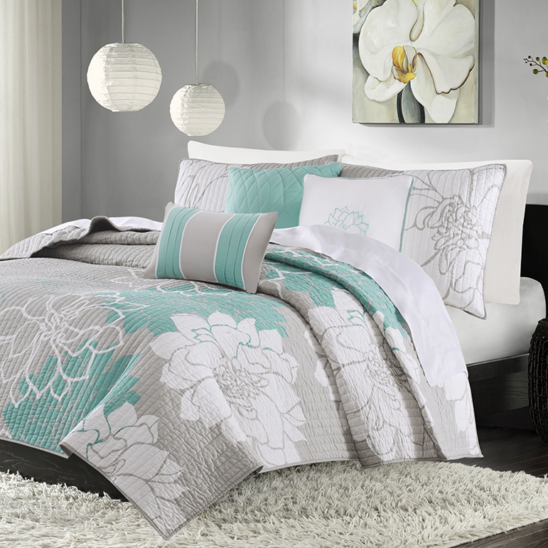 

Madison Park - Lola 6 Piece Reversible Coverlet Set - Aqua - King/Cal King