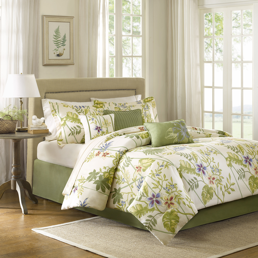 

Madison Park - Kannapali 7 Piece Comforter Set - Green - Queen