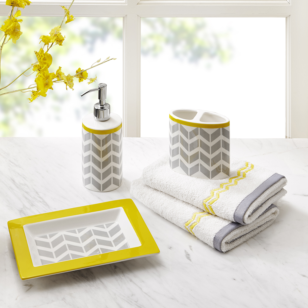 

Intelligent Design - Nadia 5 Piece Bath Accessory Set - Yellow - See below