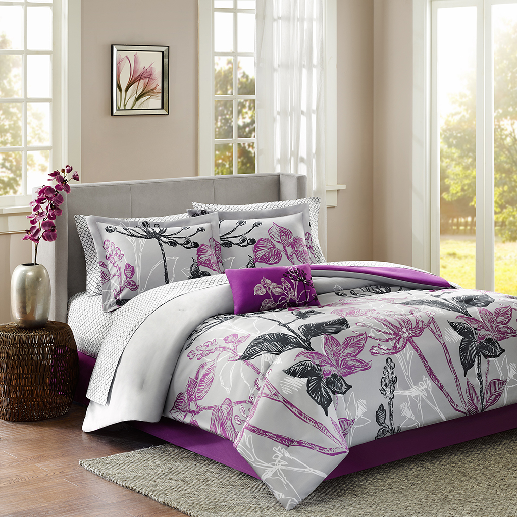 

Madison Park Essentials - Claremont Complete Comforter and Cotton Sheet Set - Purple - Full