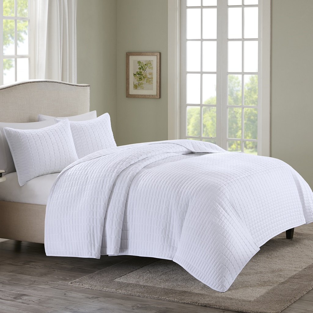 

Home Essence - Hayden 3 Piece Coverlet Set - White - King/Cal King