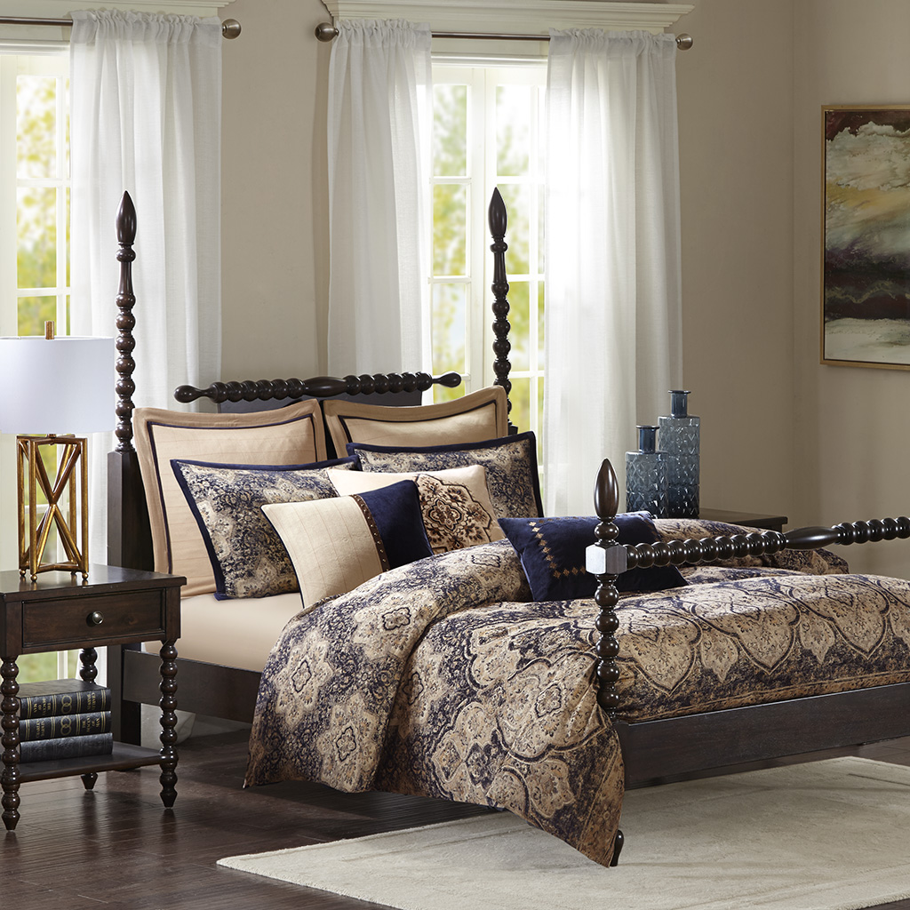 

Madison Park Signature - Wellington Comforter Set - Blue - King