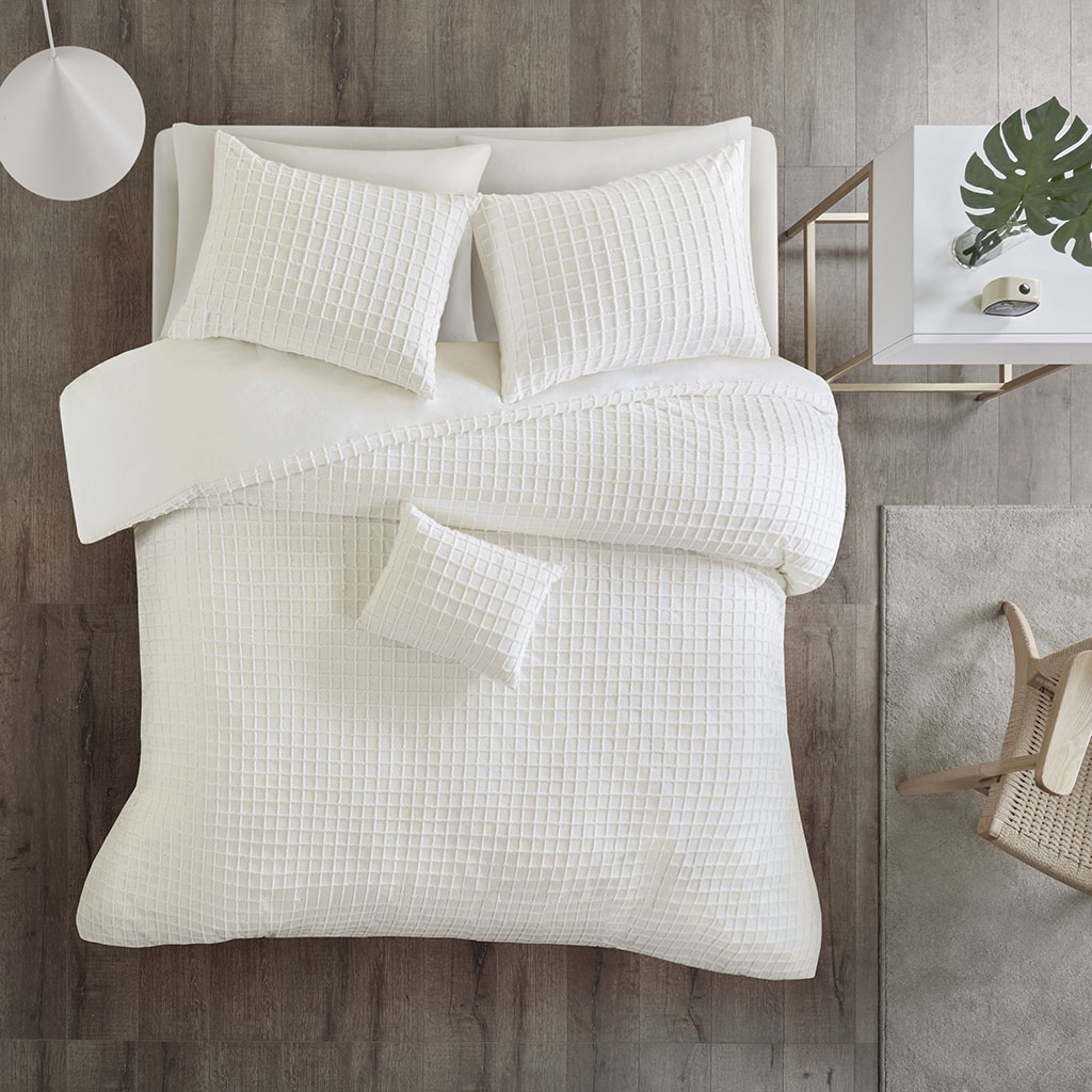 

Urban Habitat - Sadie Cotton Chenille Jacquard Comforter Set - Ivory - King/Cal King