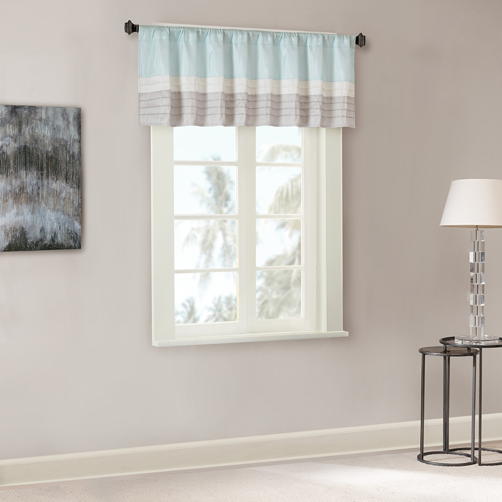 

Madison Park - Amherst Polyoni Pintuck Window Valance - Aqua - 50x18