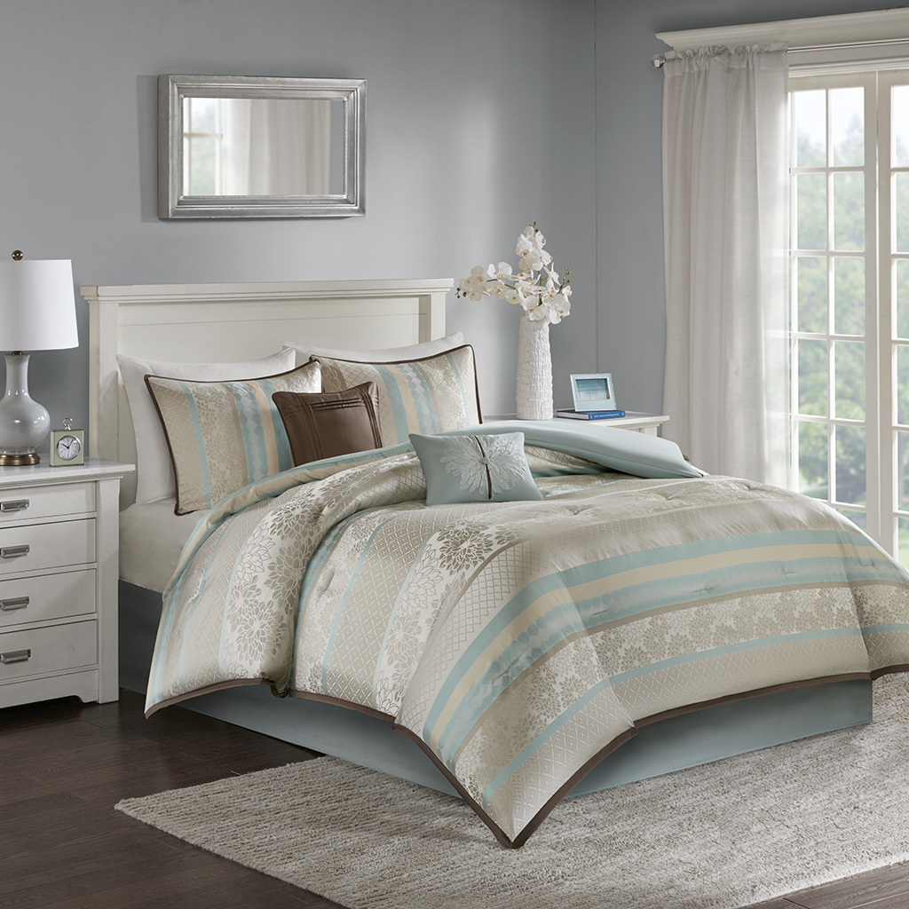 

Comfort Spaces - Paris 6 Piece Comforter Set - Aqua - Queen