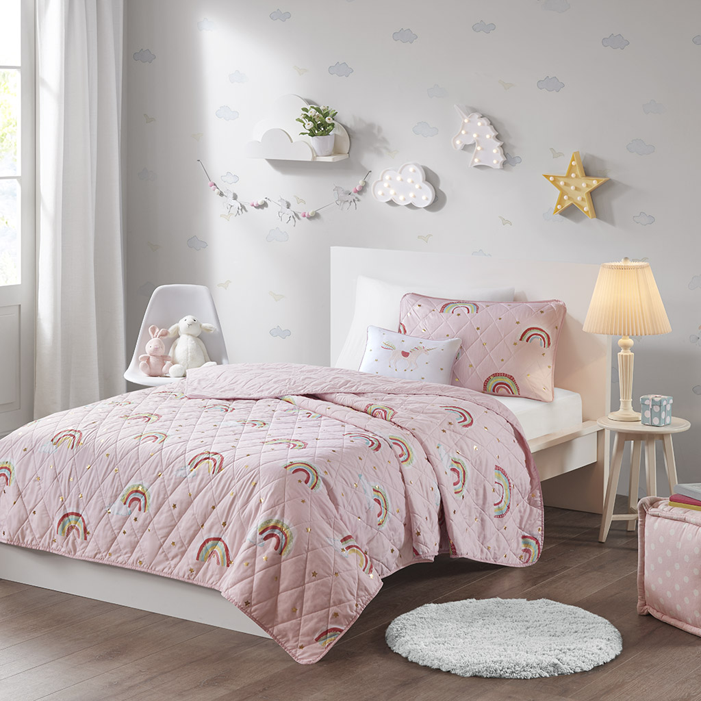 

Mi Zone Kids - Alicia Rainbow with Metallic Printed Stars Reversible Coverlet Set - Pink - Full/Queen