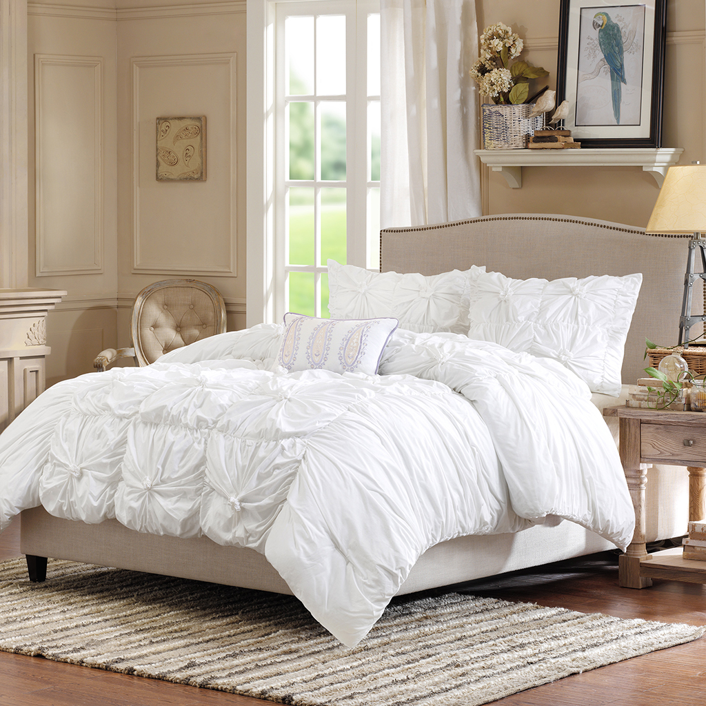 

Madison Park - Harlow 4 Piece Duvet Cover Set - White - Full/Queen