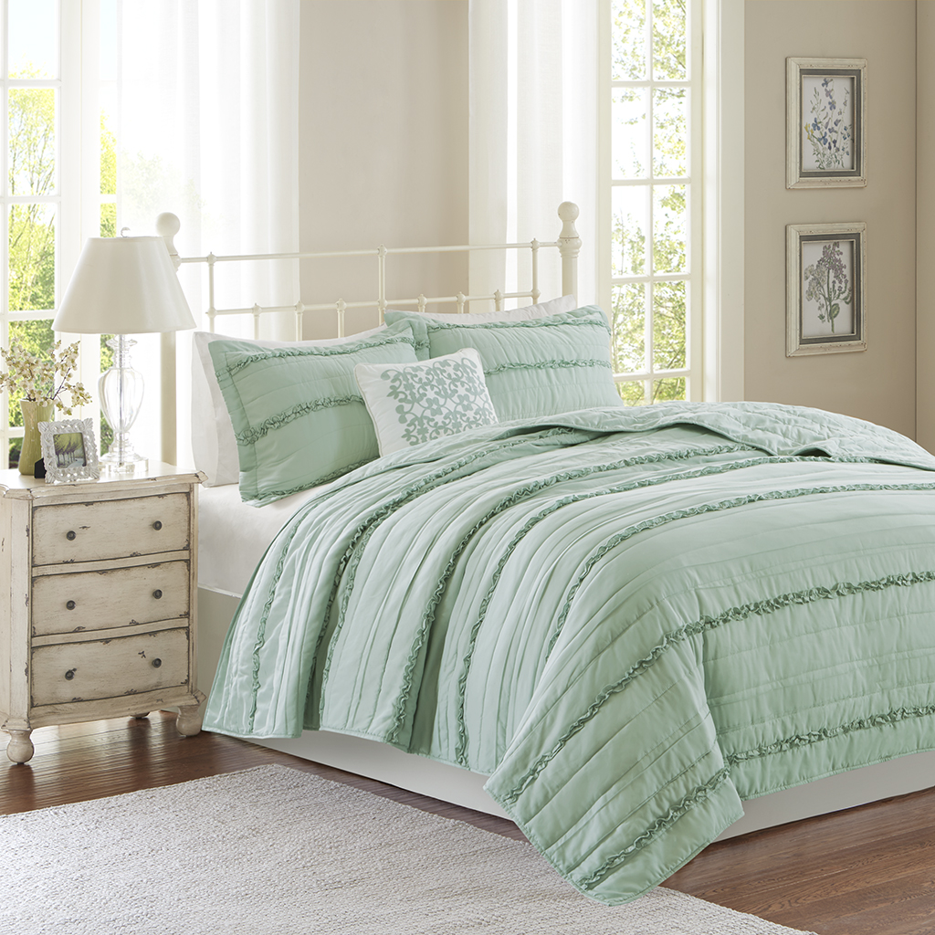 

Madison Park - Celeste 4 Piece Reversible Coverlet Set - Green - Full/Queen