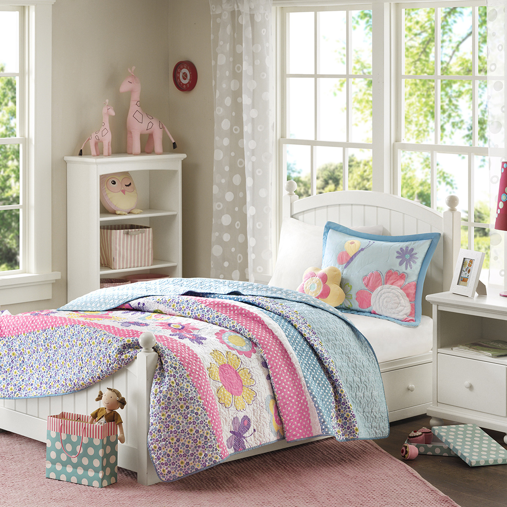 

Mi Zone Kids - Crazy Daisy Reversible Coverlet Set - Multi - Twin