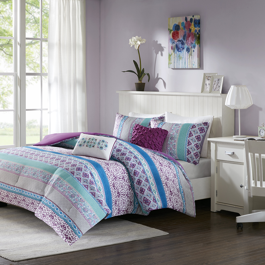 

Intelligent Design - Joni Comforter Set - Purple - Full/Queen