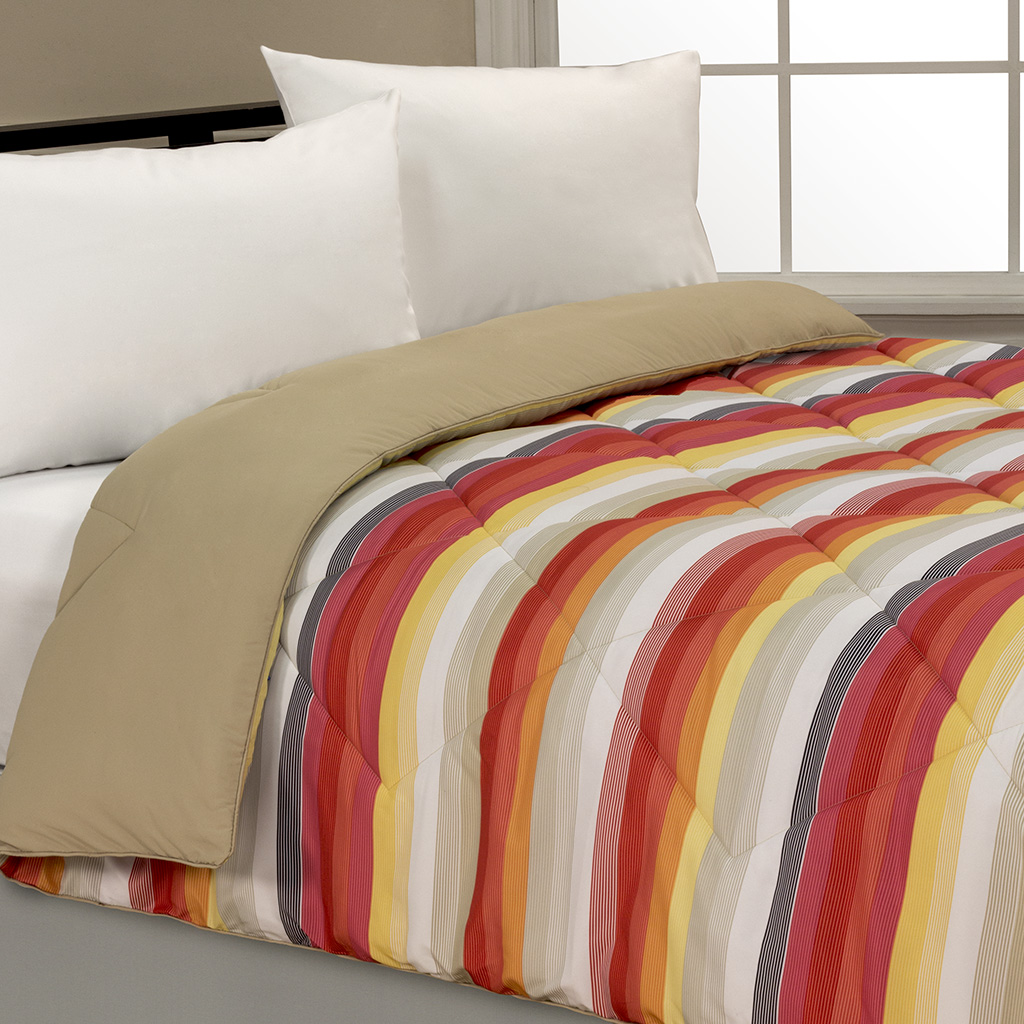 

Main Street - Ombre Stripe Brushed Microfiber Printed Comforter - Red - Full/Queen