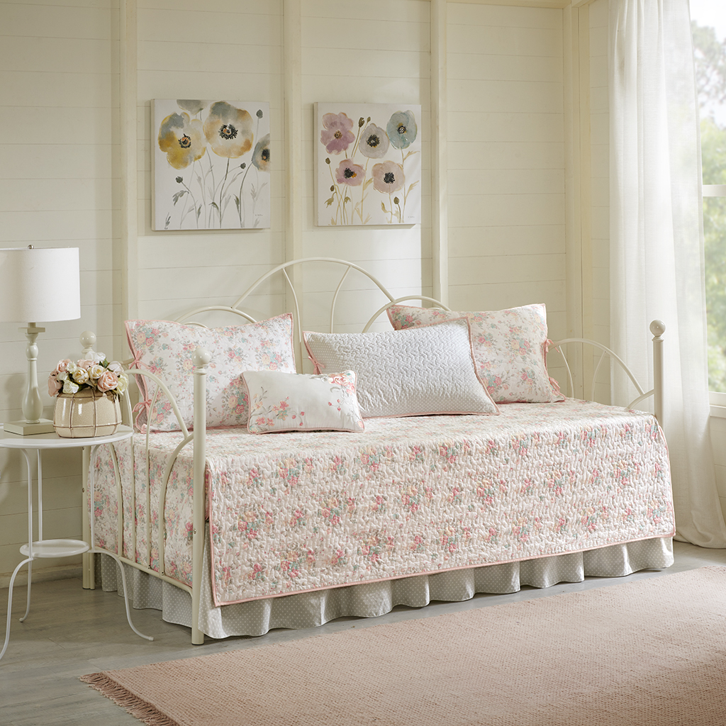 

Madison Park - Serendipity 6 Piece Cotton Percale Reversible Daybed Cover Set - Coral - Daybed