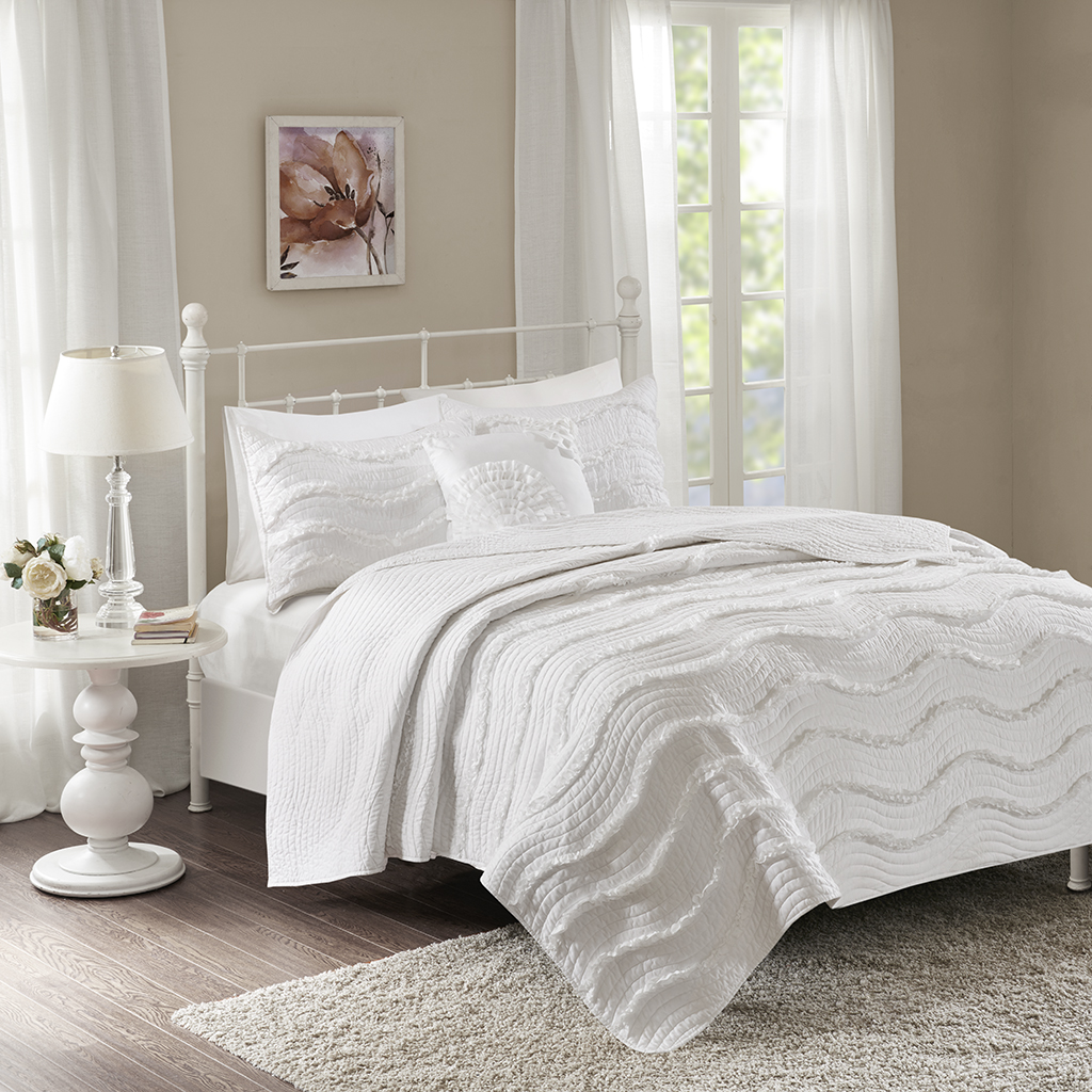 

Madison Park - Juliette Coverlet Set - White - King/Cal King