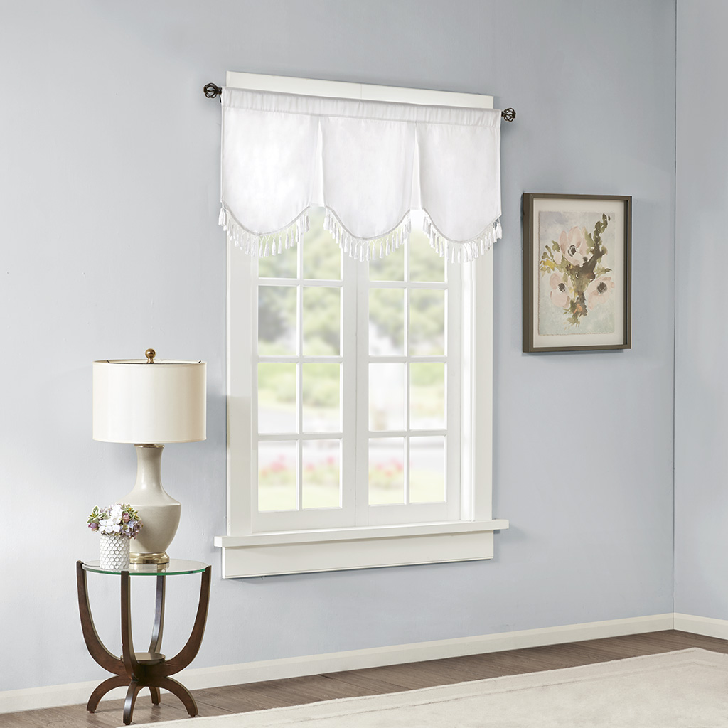 

Madison Park - Evelyn Faux Silk Scallop Embellished Valance - White - 50x21