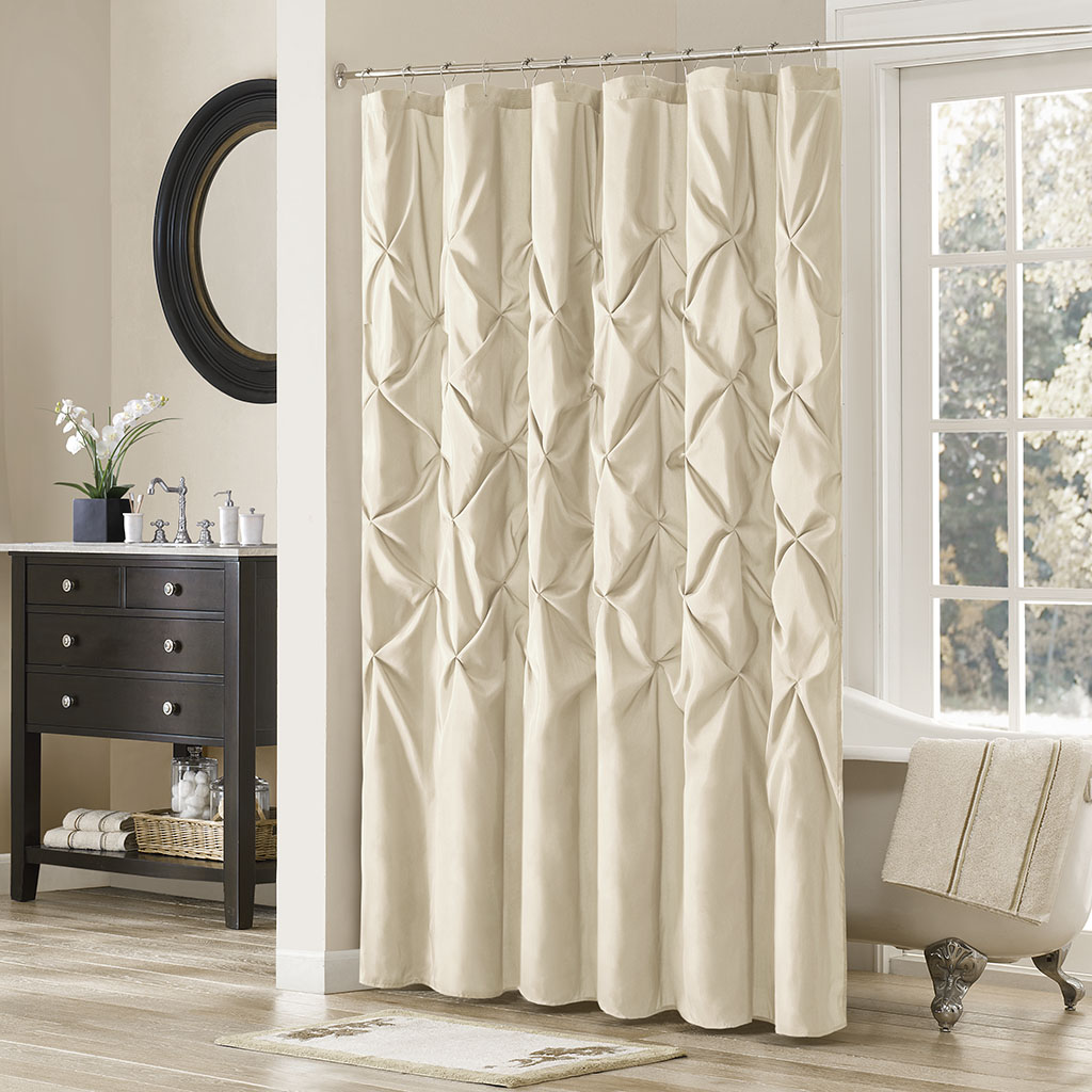 

Madison Park - Laurel Shower Curtain - Ivory - 72x72