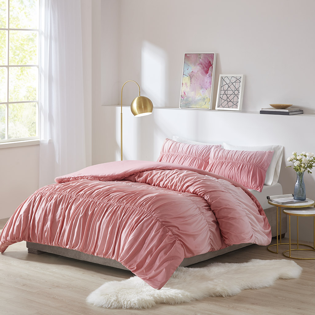 

Intelligent Design - Ellen Ombre and Ruched Duvet Cover Set - Blush - Twin/Twin XL