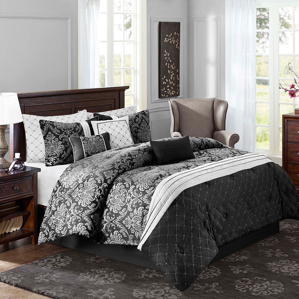 

Avenue 8 - BHG Montclair 9 Piece Comforter Set - Black - Queen