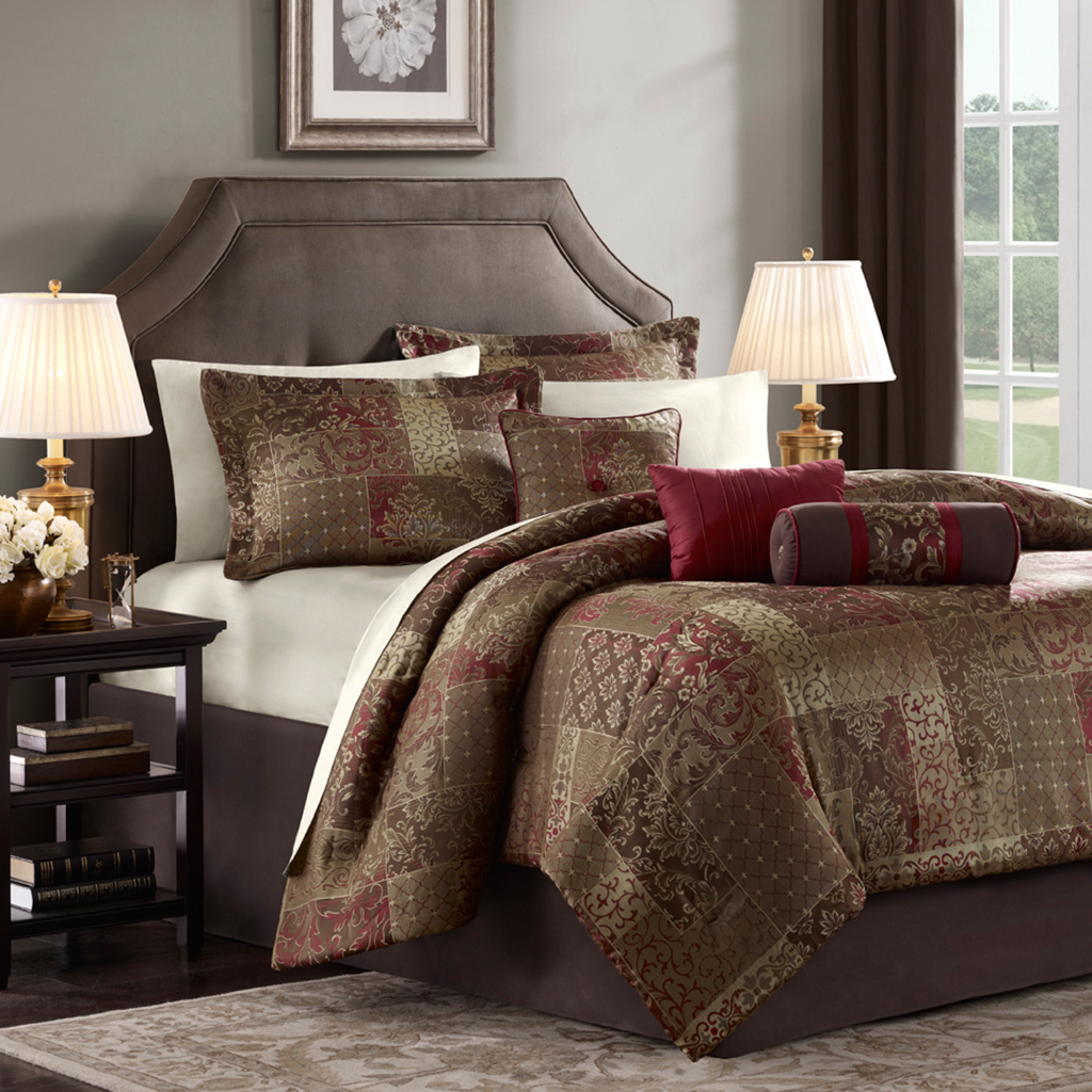 

Avenue 8 - MS Hadley 7pcs Comforter Set - Red - Queen