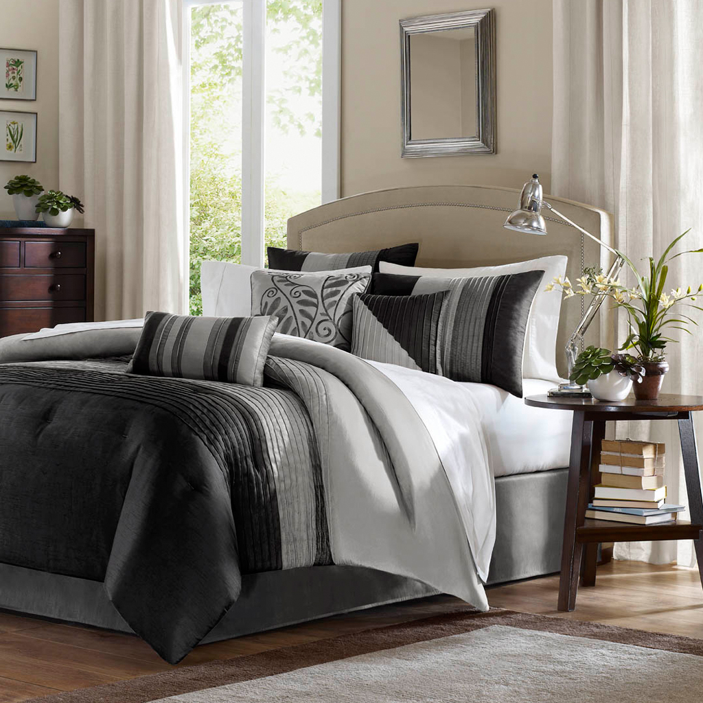 

Madison Park - Amherst 7 Piece Comforter Set - Black - King