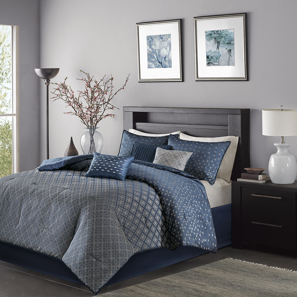

Madison Park - Biloxi 7 Piece Comforter Set - Navy - King
