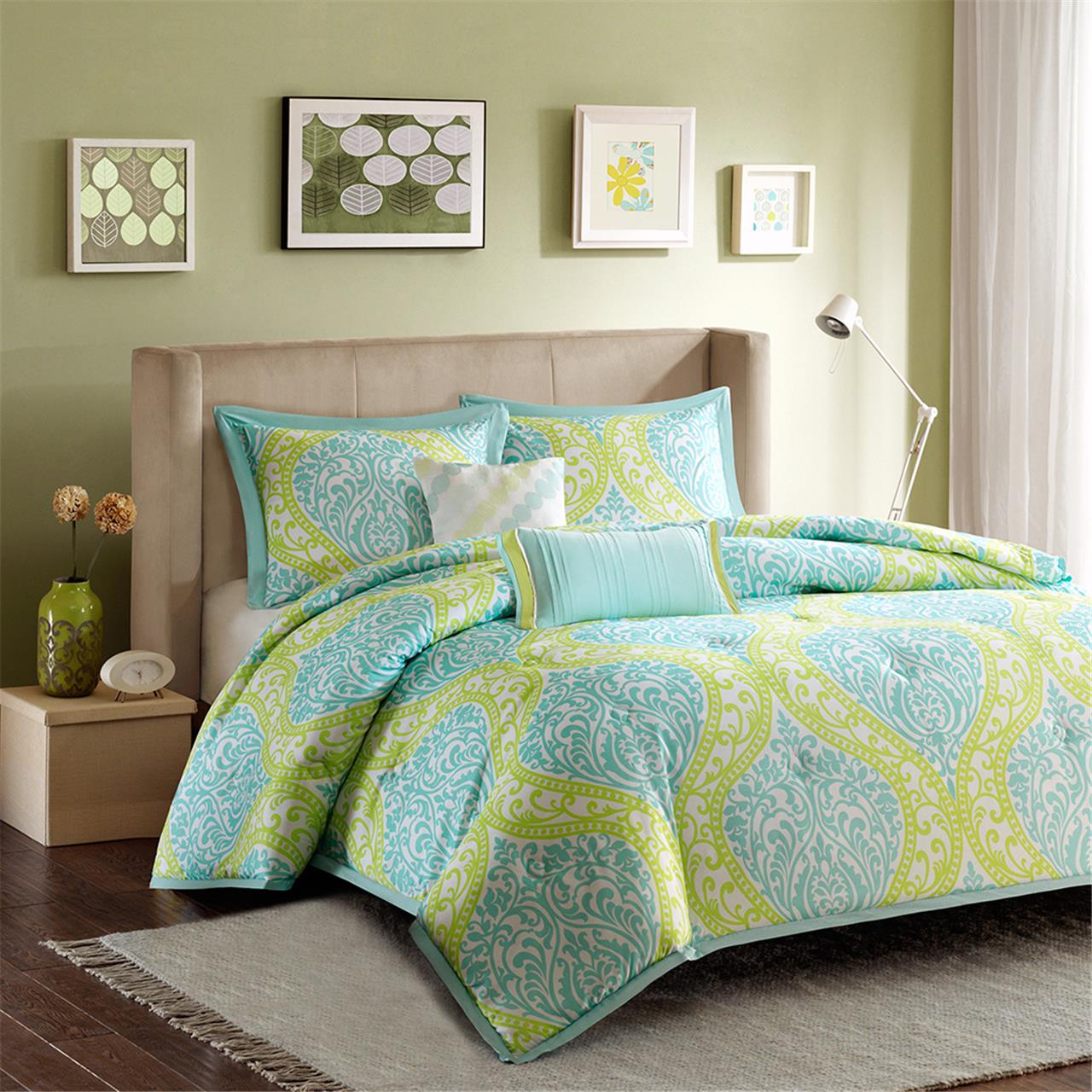 

Intelligent Design - Senna Comforter and Decorative Pillow Set - Aqua - Full/Queen