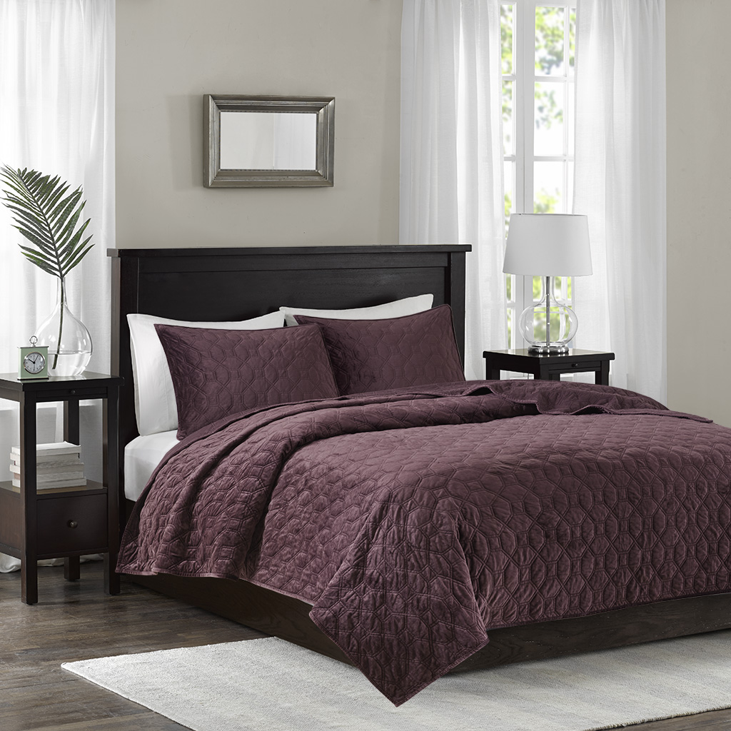 

Madison Park - Harper Faux Velvet Reversible 3 Piece Coverlet Set - Purple - King/Cal King