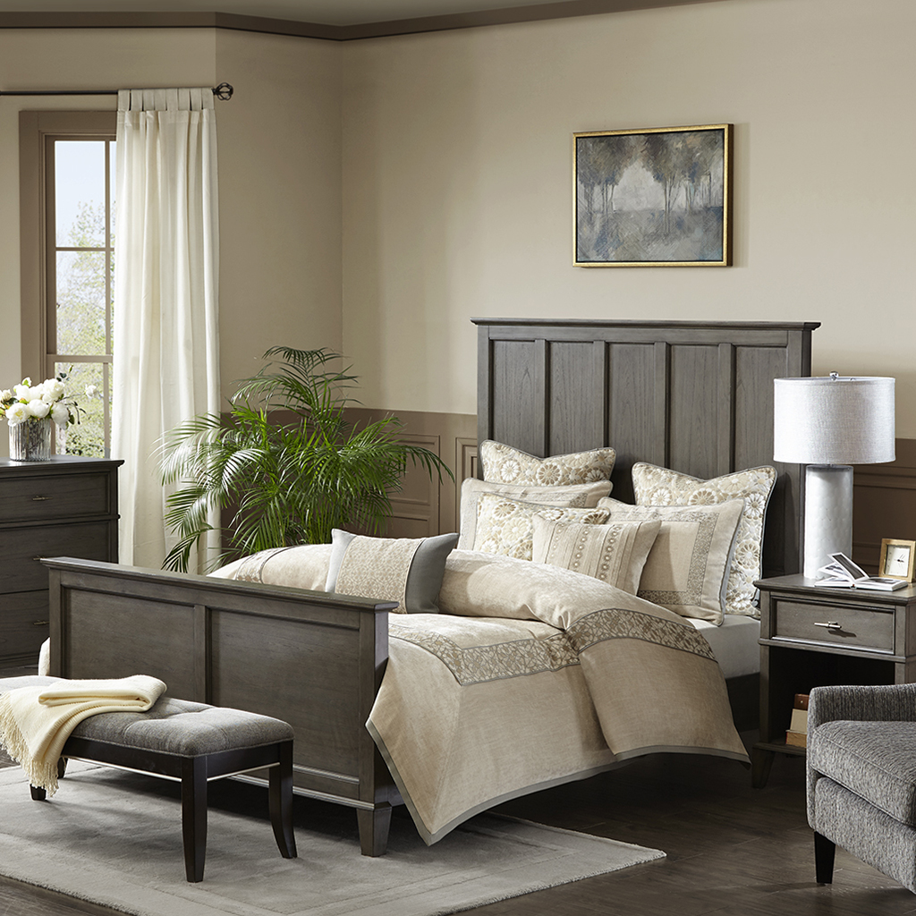 

Madison Park Signature - Palomar Comforter Set - Beige - Queen