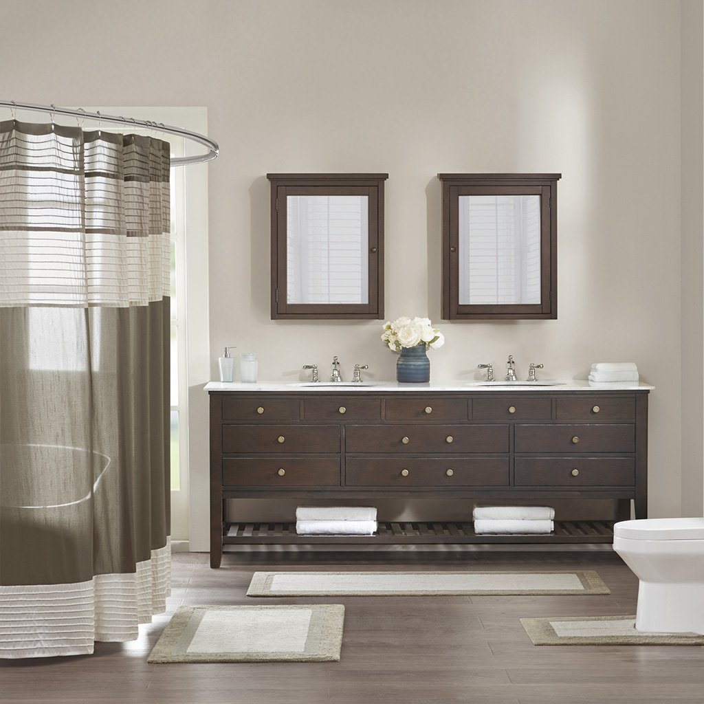 

Madison Park - Amherst Bath Rug - Taupe - 20x24" Contour