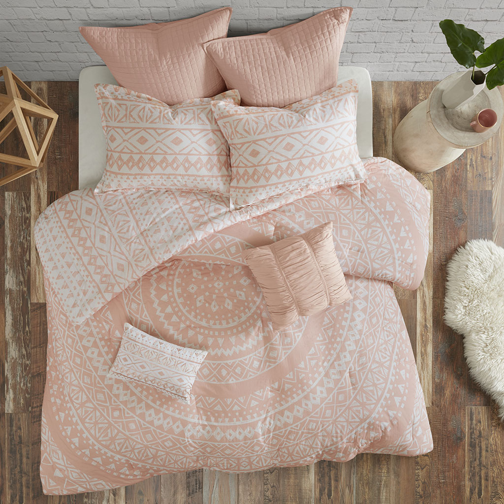 

Urban Habitat - Larisa 7 Piece Cotton Reversible Comforter Set - Blush - Full/Queen