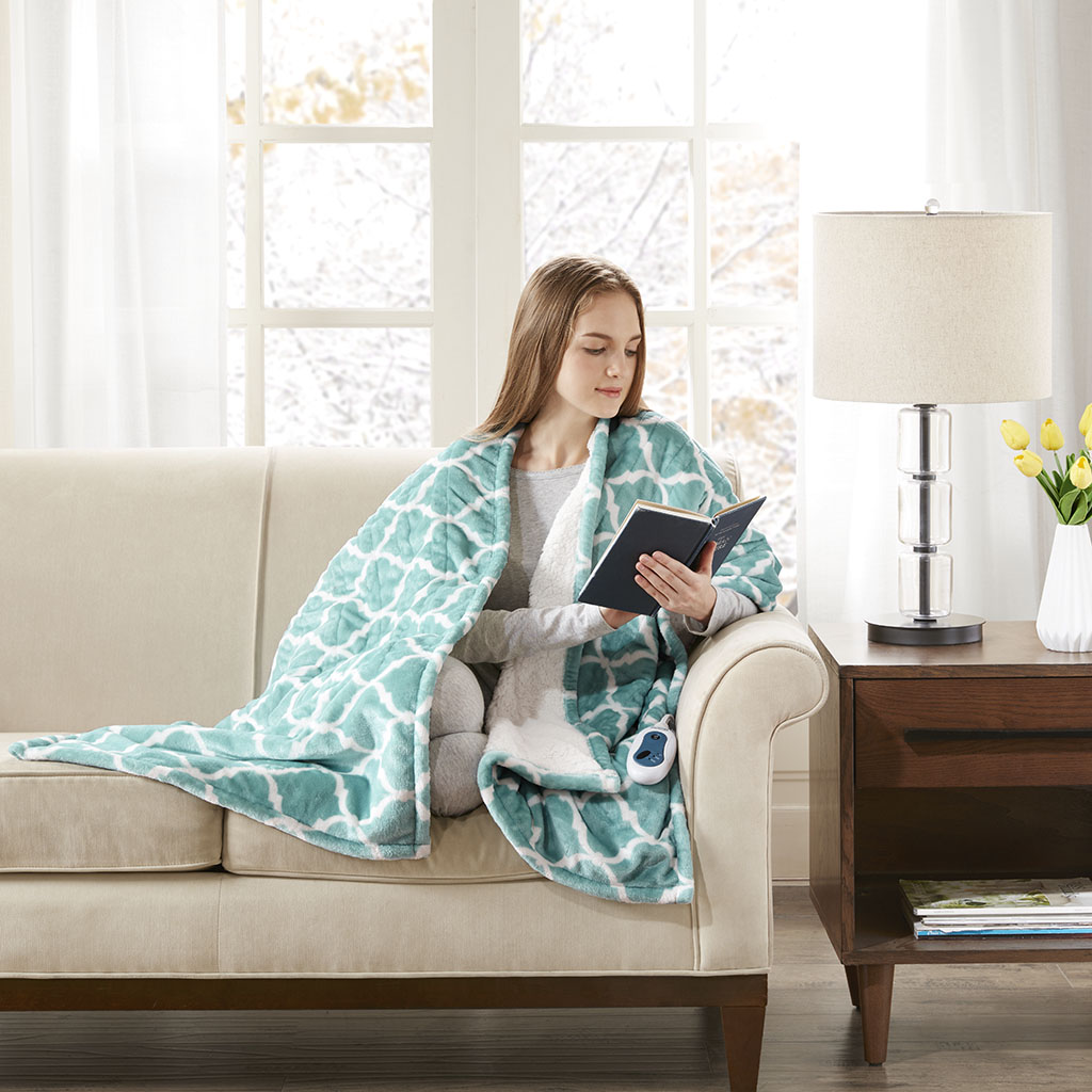 

Beautyrest - Ogee Heated Snuggle Wrap - Aqua - 50x64