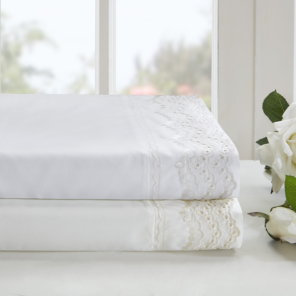 

Madison Park Essentials - Scalloped Eyelet Embroidered Sheet Set - White - Full