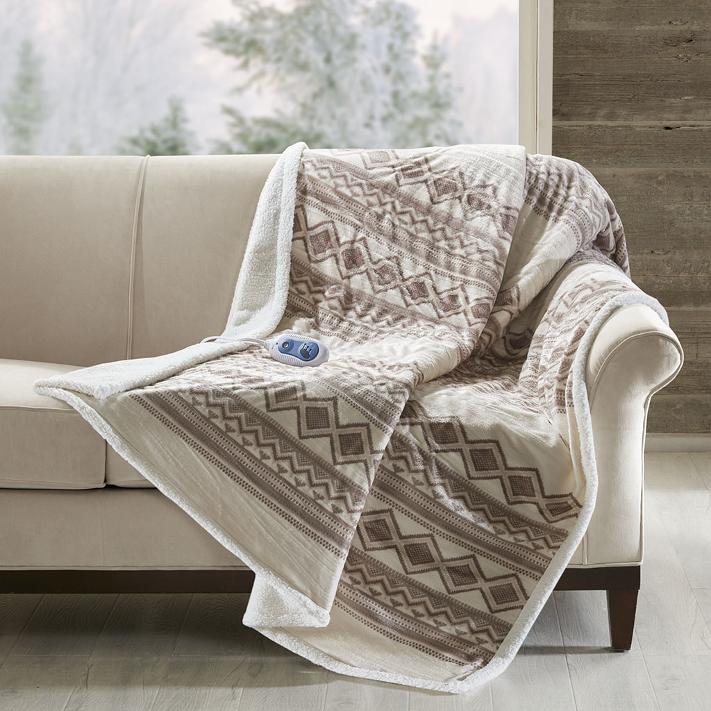 

Woolrich - Anderson Oversized Mink to Berber Heated Throw - Natural - 60x70