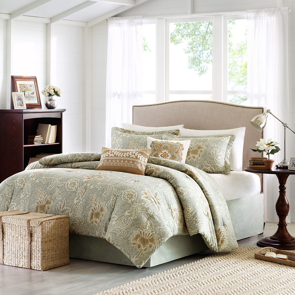 

Harbor House - Cline 4 Piece Comforter Set - Multi - Full