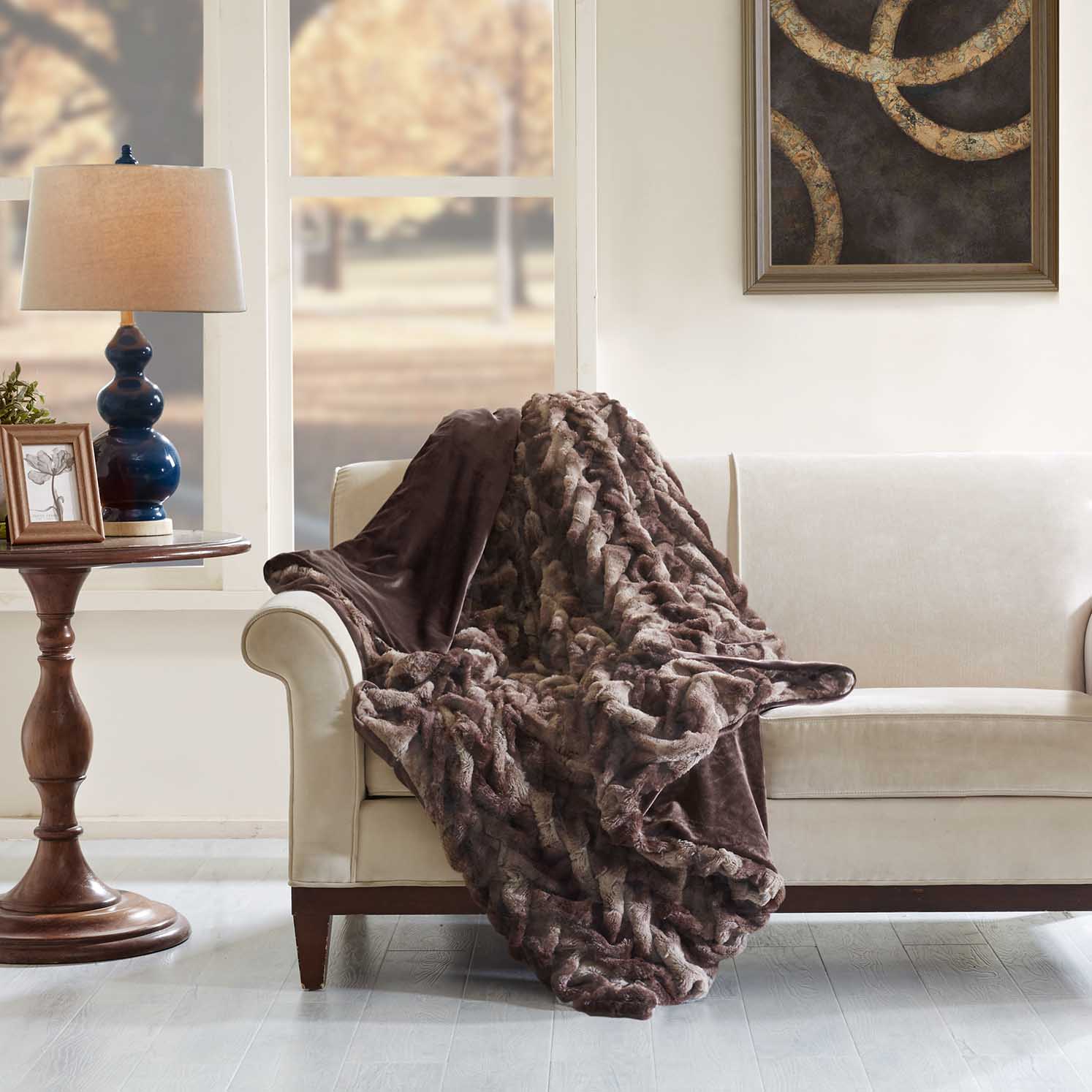 

Hampton Hill - Ruched Faux Tip Dyed Fur Oversized Throw - Brown - 96x80