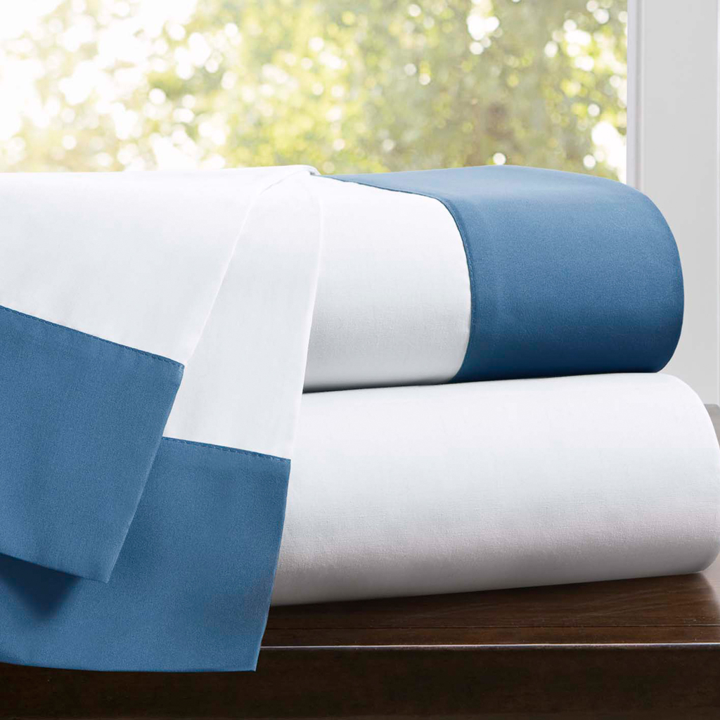 

On Your Own - Grid Red/Blue Sheet Set - White - Full