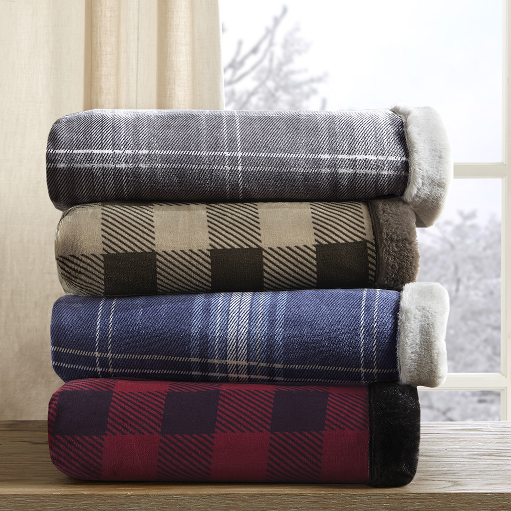 

Woolrich - Plush Faux Fur Throw - Grey - 50x60
