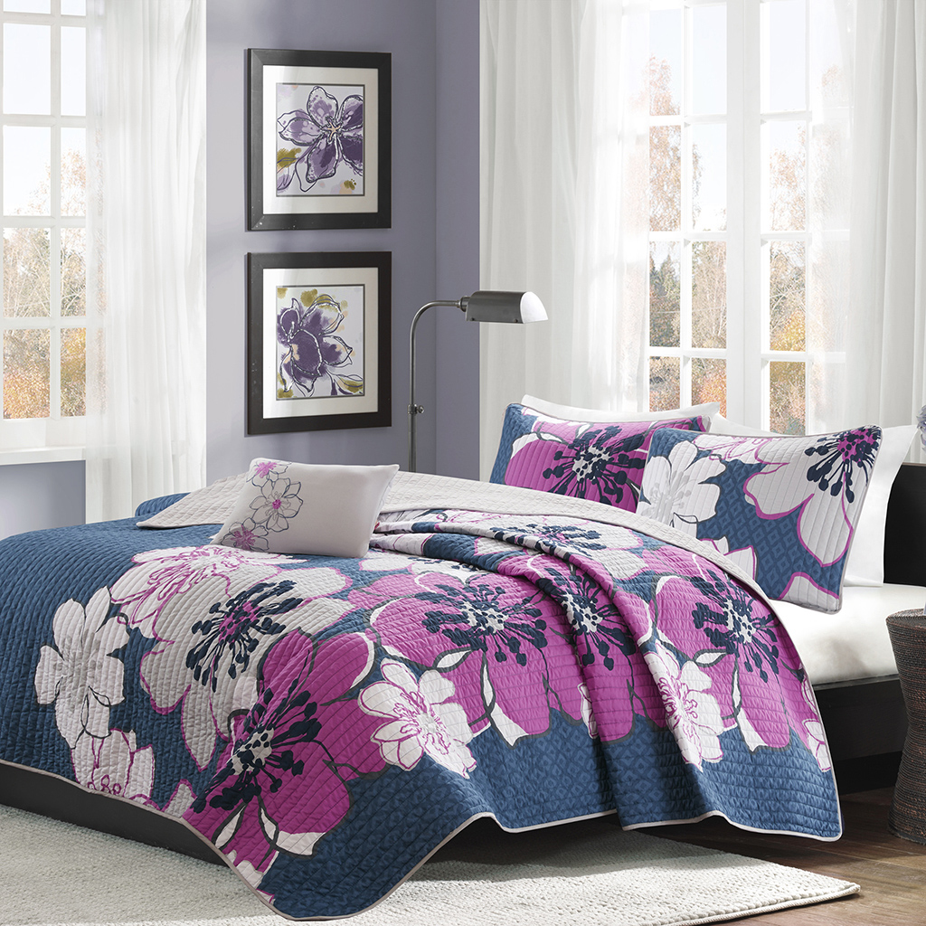 

Mi Zone - Allison Reversible Coverlet Set - Fuschia - Twin/Twin XL