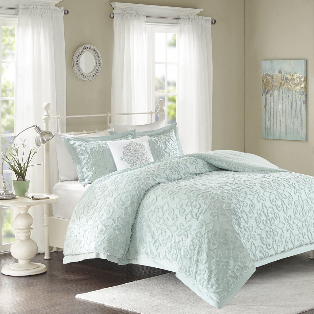 

Madison Park - Sabrina 4 Piece Tufted Chenille Comforter Set - Blue - Full/Queen