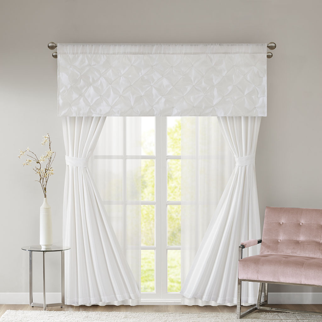 

510 Design - Vivian 7 Piece Window Set - White - 50x84